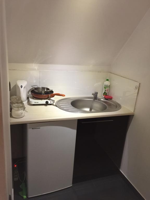 Апартаменты Apartament Tipton Еленя-Гура Экстерьер фото